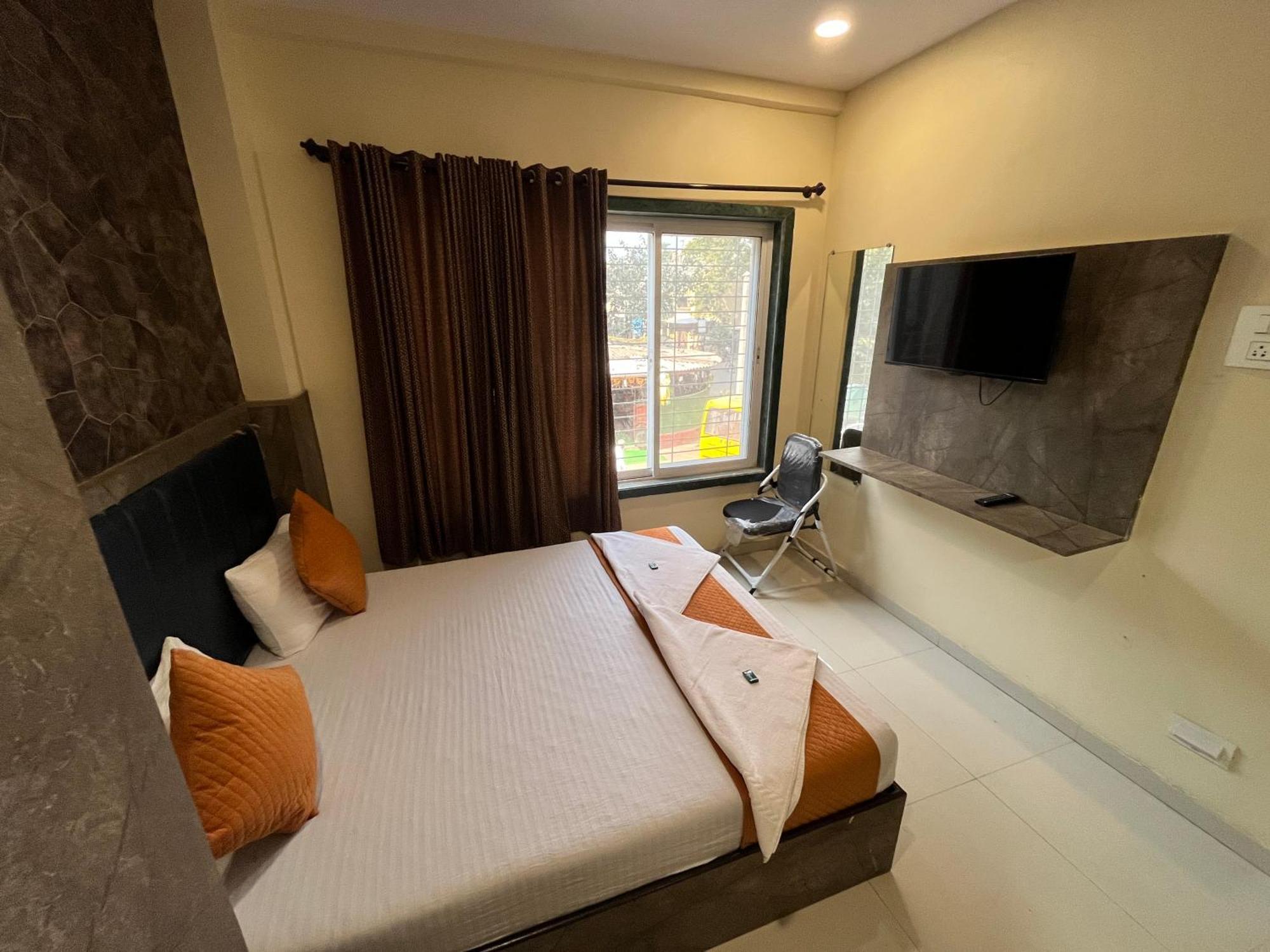 Hotel Grand Bella Mumbai Exterior photo